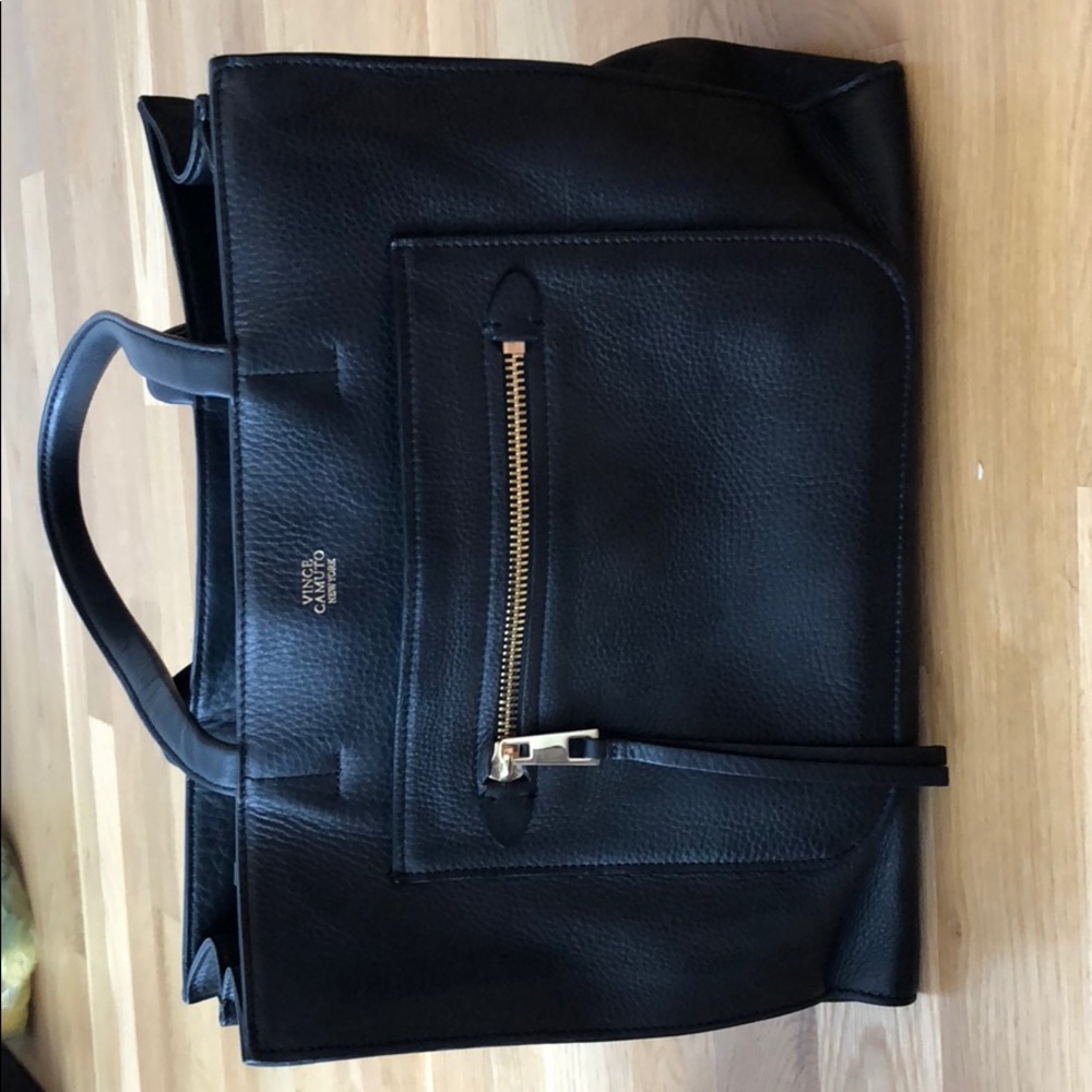 Vince Camuto hand bag!